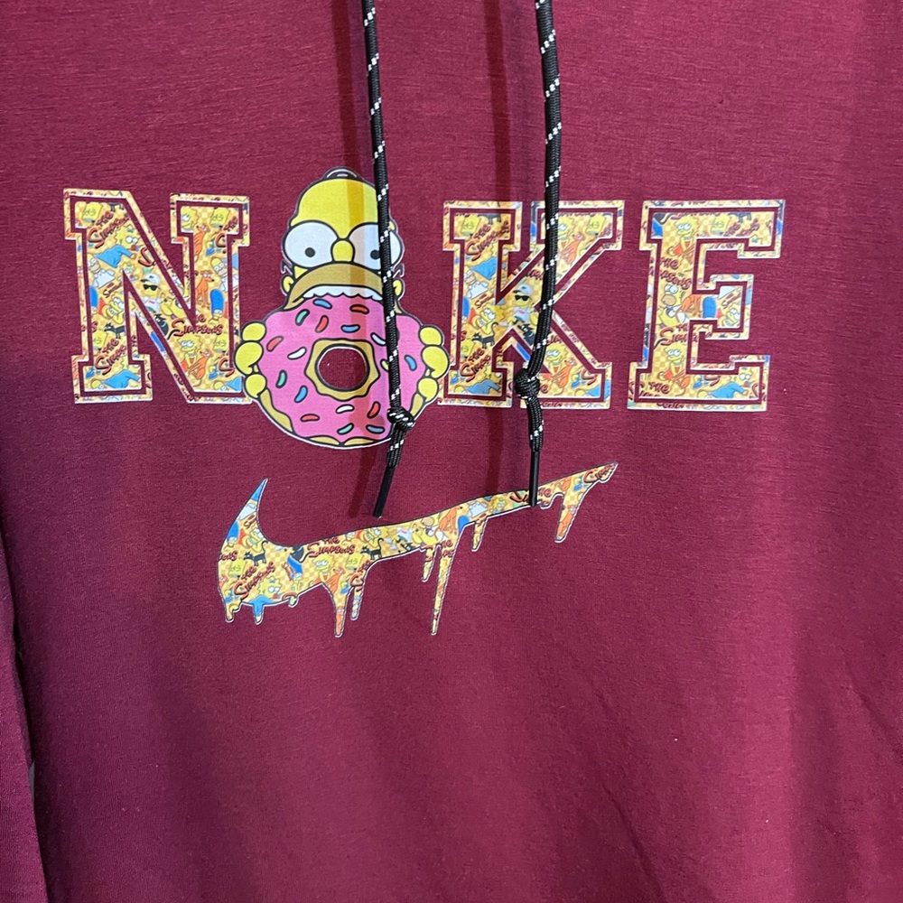 What a couple! The Simpsons and Nike.